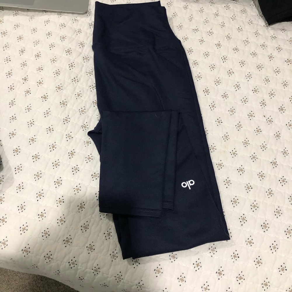 Navy alo leggings